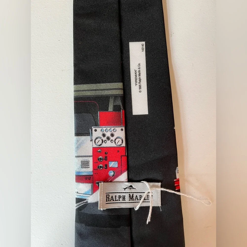 Vintage Men’s Ralph Marlin Firemen Firehouse Dalmation Dog Neck tie